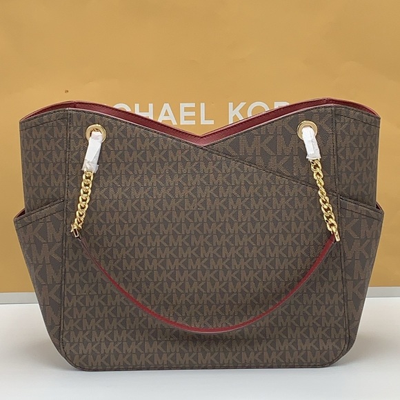 MICHAEL KORS 
Jet Set Large Logo Shoulder Bag
COLOR DARK CHERRY
NWT - Picture 8 of 16